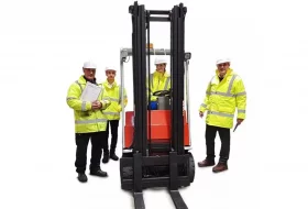 How to Perform Routine Checks and Monitor the Functioning of Forklifts?