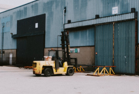 Challenges of operating a forklift in winters